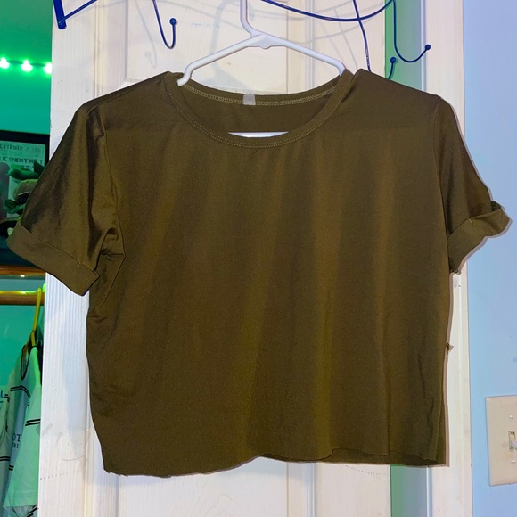 Plain Cropped Tee - Picture 1 of 2